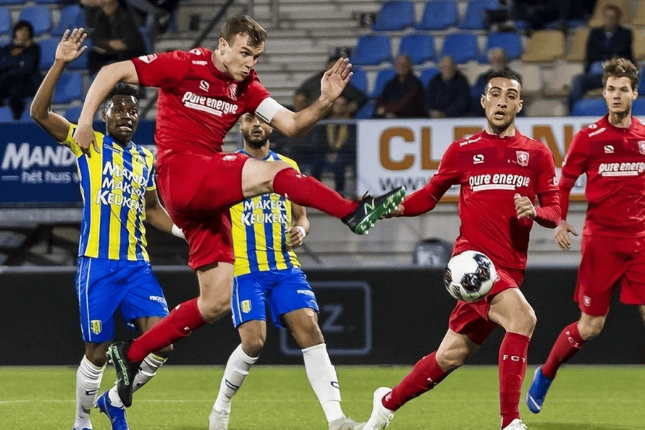 关于赛地聚焦：荷甲赛前热度飙升；金州勇士防线松动；球迷炸锅；资深球员宣示担当的信息