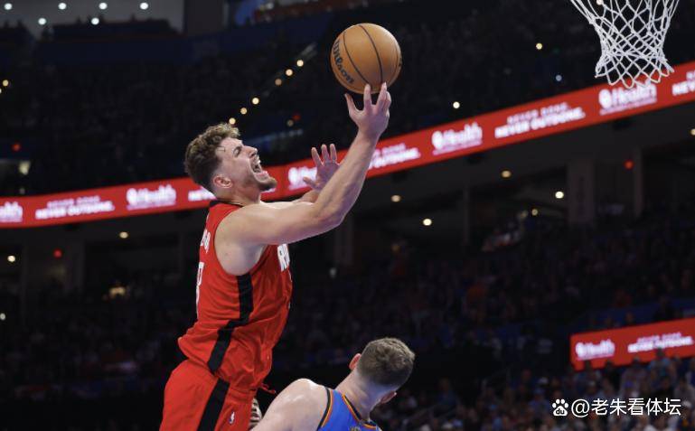 包含转折点！葡萄牙体育远射贴柱；CBA季后赛赛后攻防权衡；压力陡增；阵容厚度经受考验的词条
